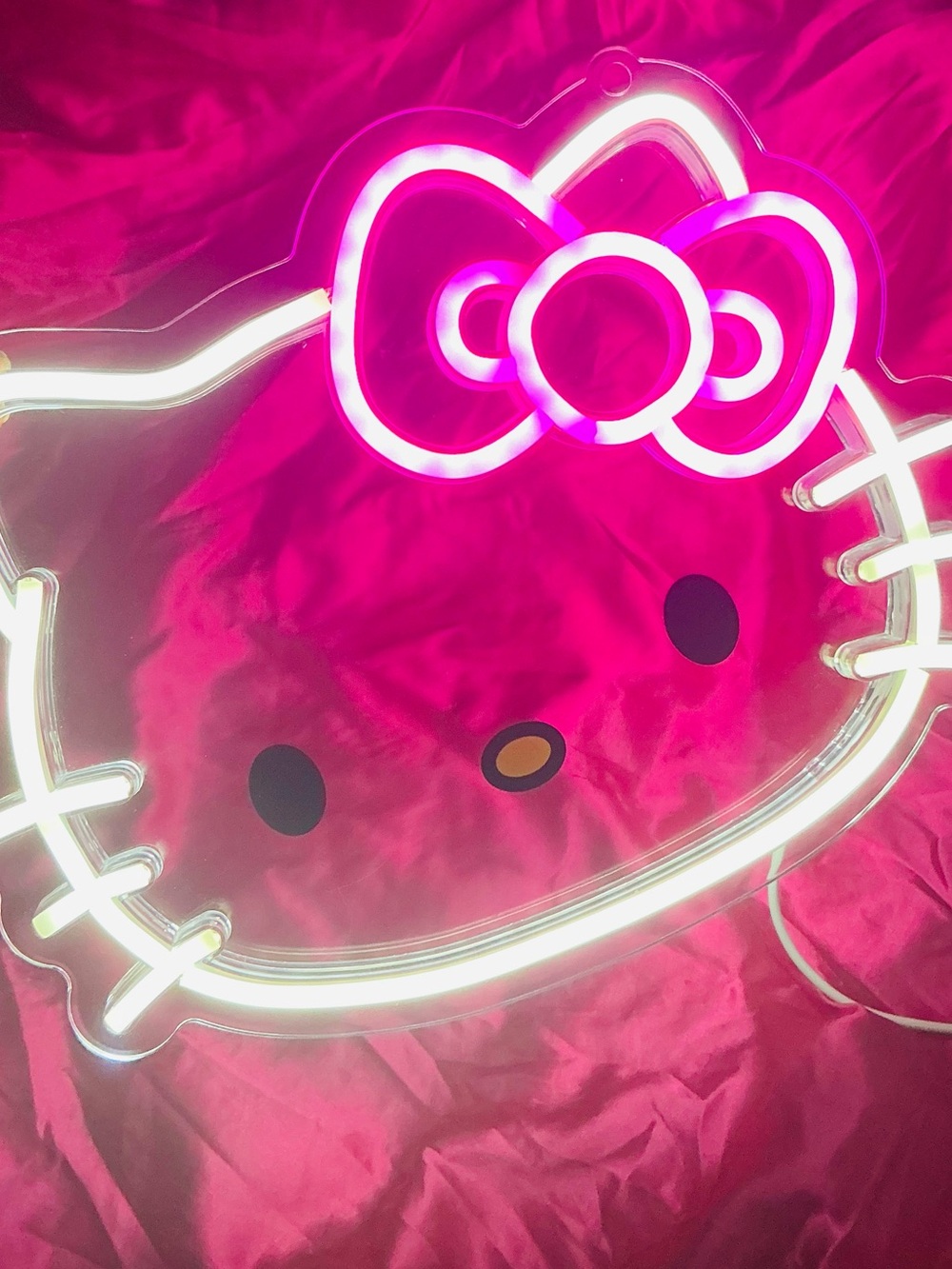 Hello Kitty Light Up Sign 💕 - Picture 4 of 4